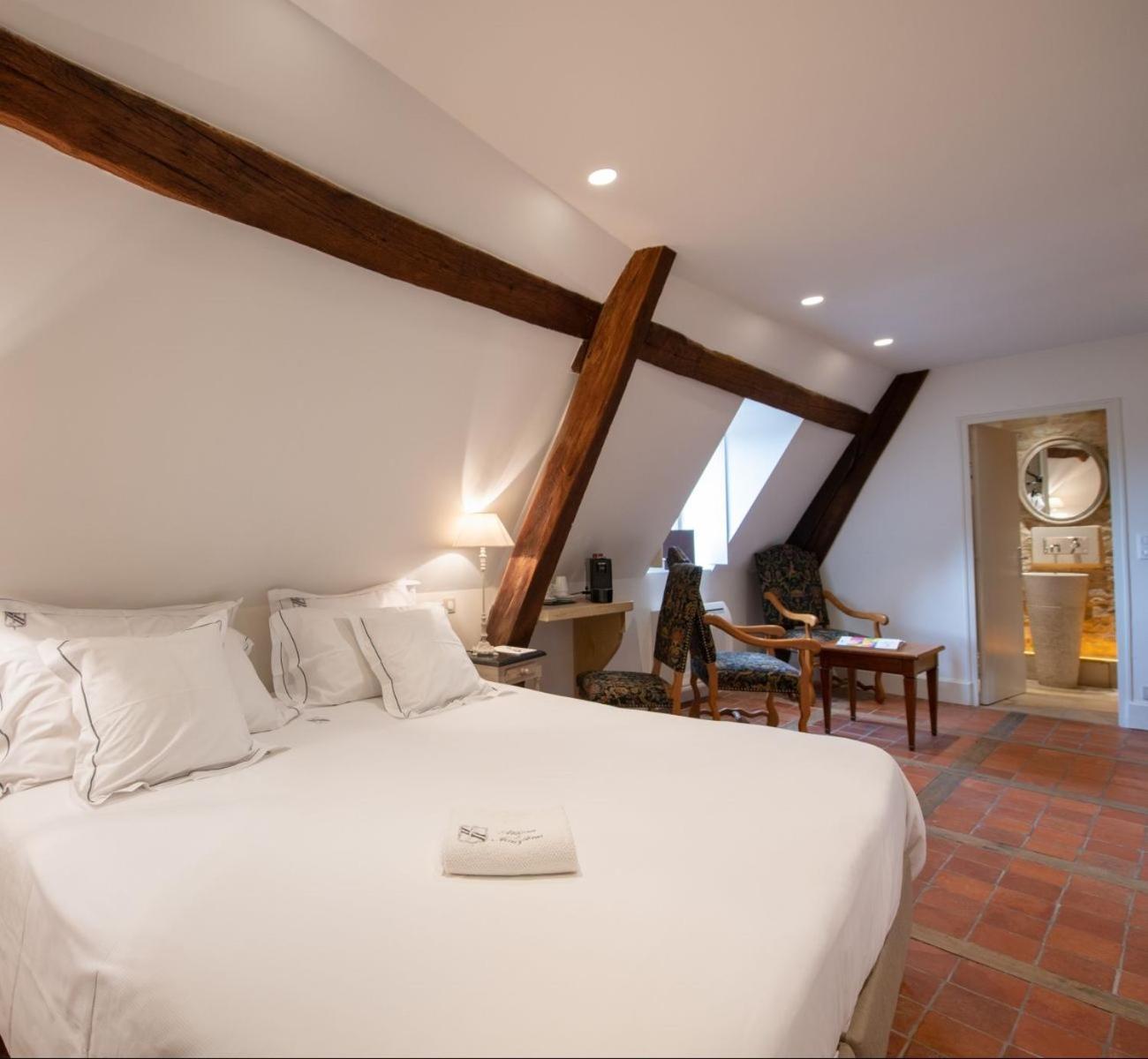 Abbaye De Maizieres Hotel Beaune  Exterior photo